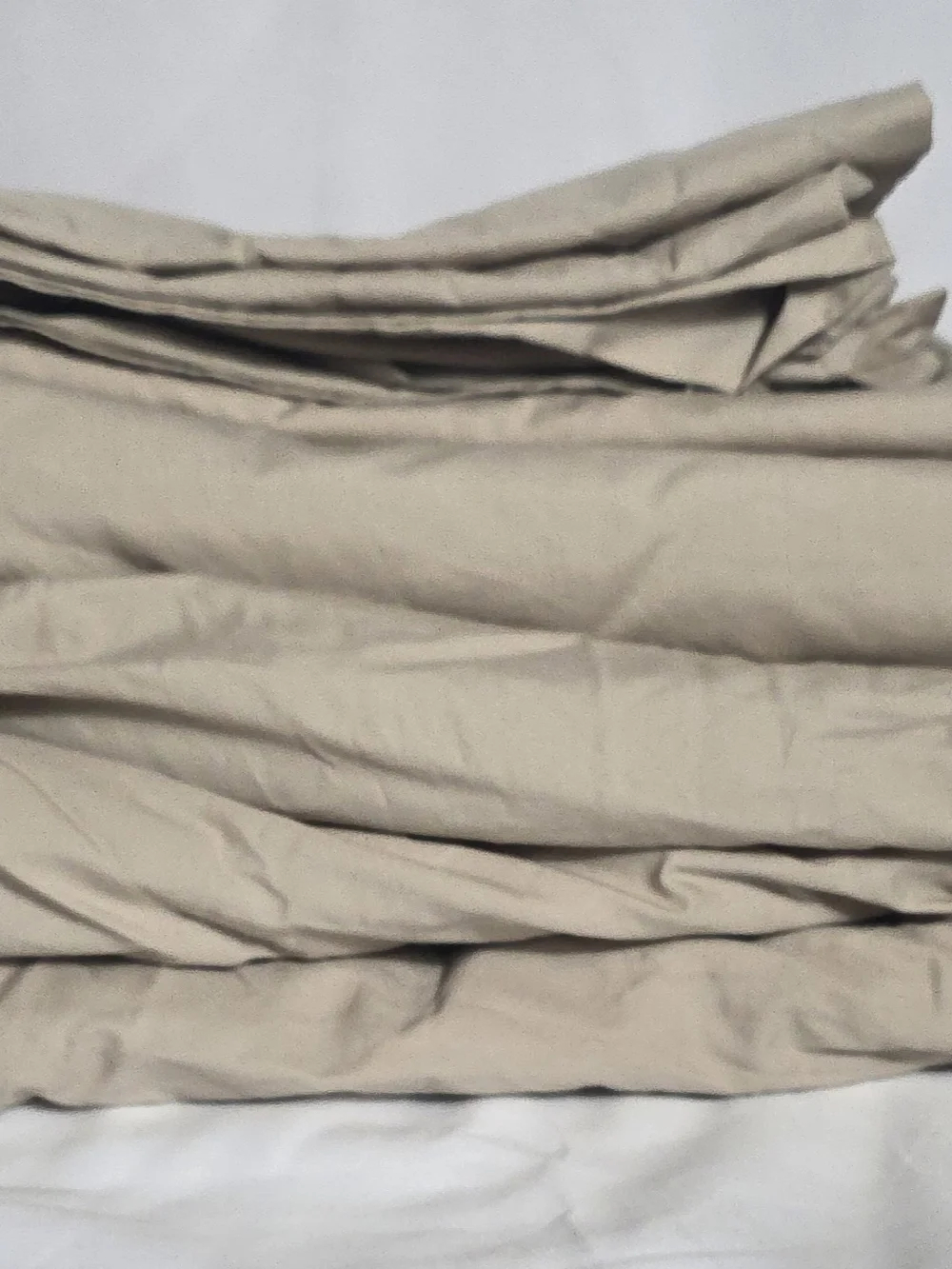 Boll And Branch King Signature Hemmed Sheet Set W/ 2 Standard Pillow Cases - Picture 2 of 5
